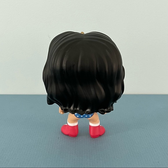 Funko Pop Rides Wonder Woman Invisible Jet Set - Picture 8 of 8